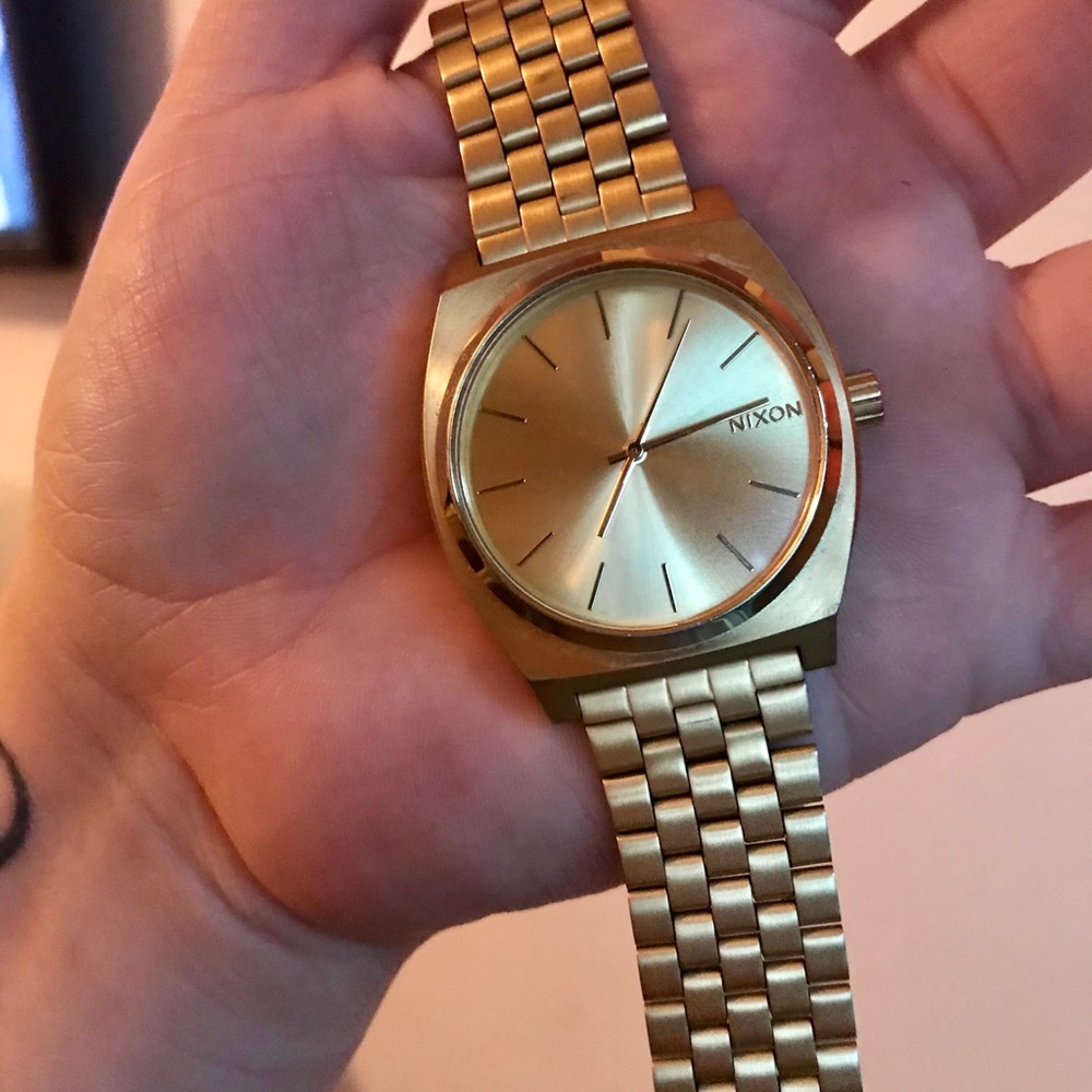Nixon Time Teller Watch